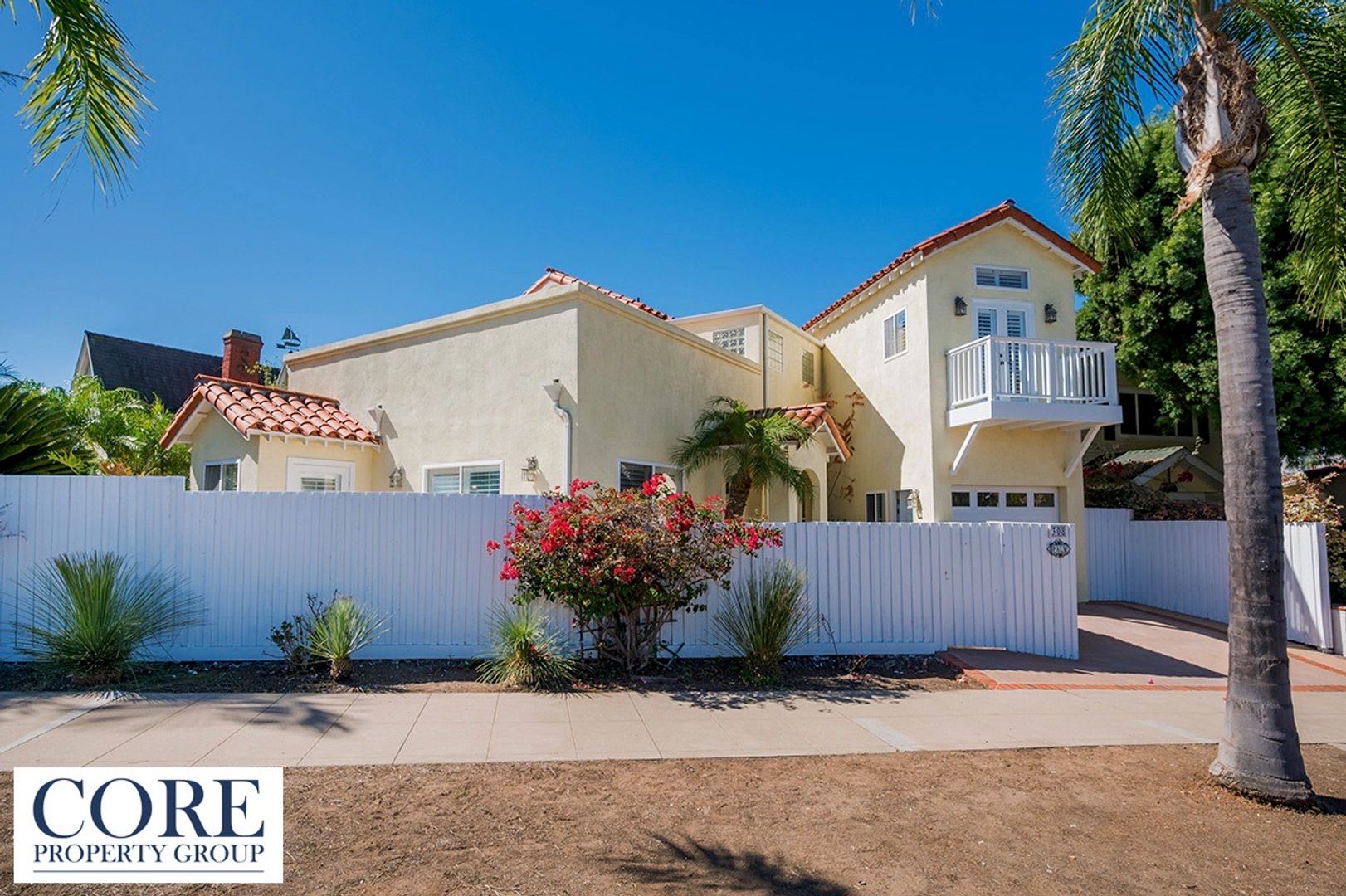 Coronado Village Beauty!!! – photo 1