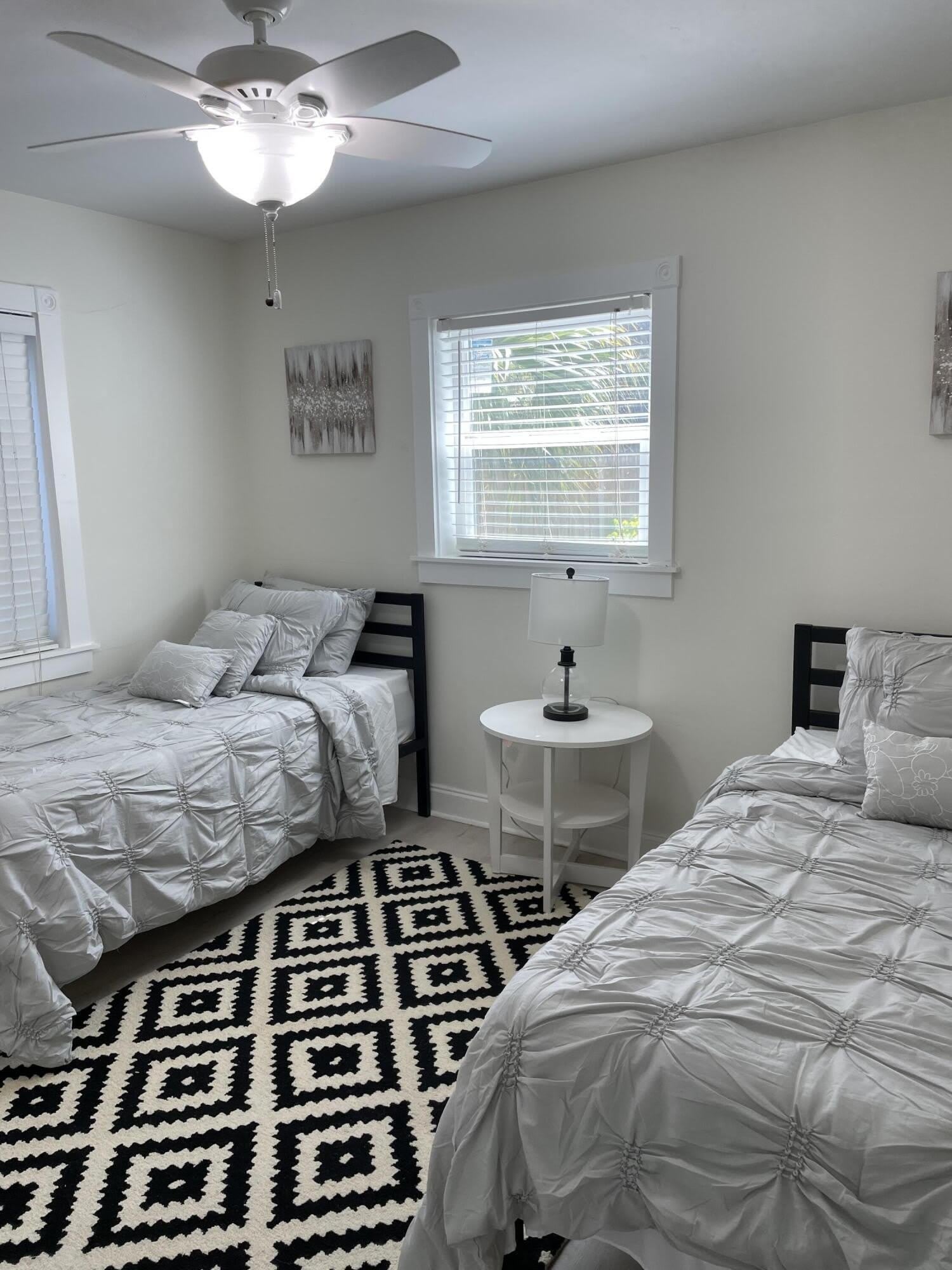 1609 N M Street – photo 3