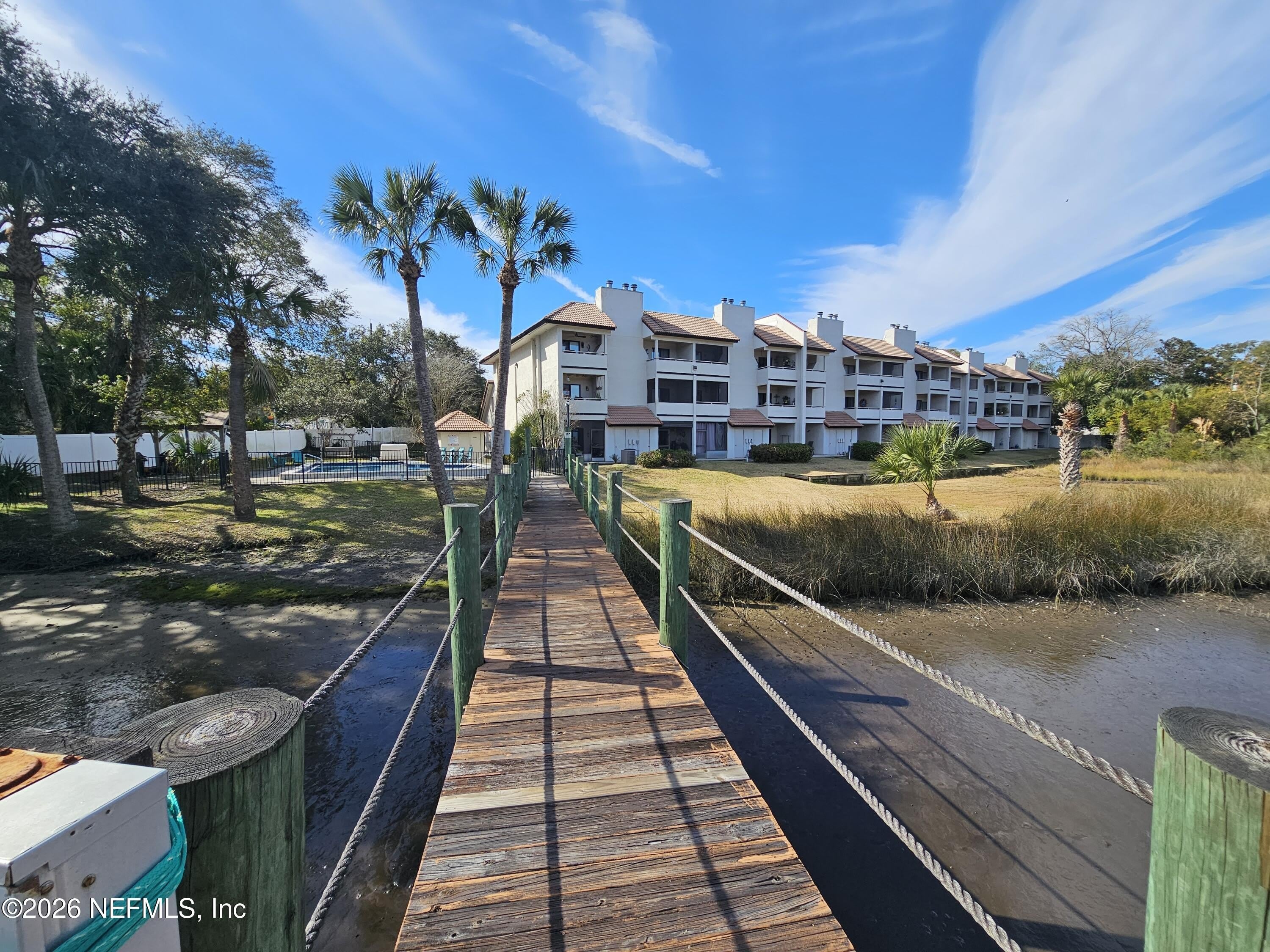 1307 RIVER HILLS Circle E – photo 2