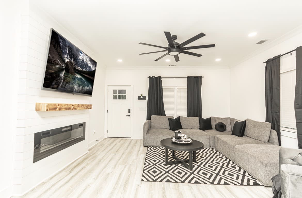 330 Macon Avenue – photo 4