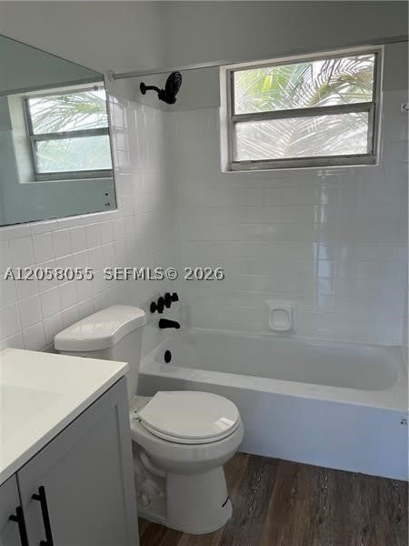 5741 NE 18th Ave – photo 3