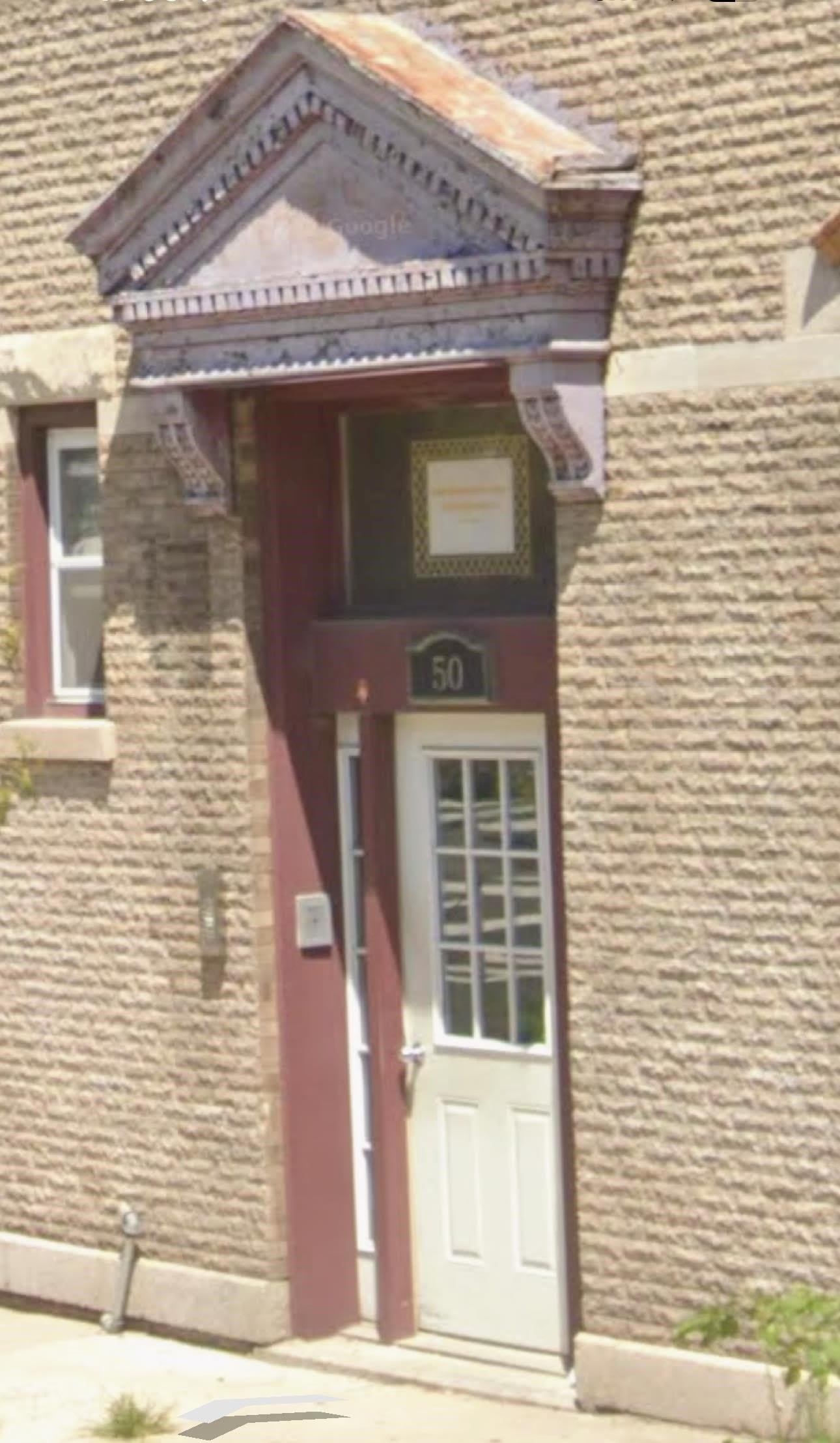 1138 SUMMIT AVE – photo 2