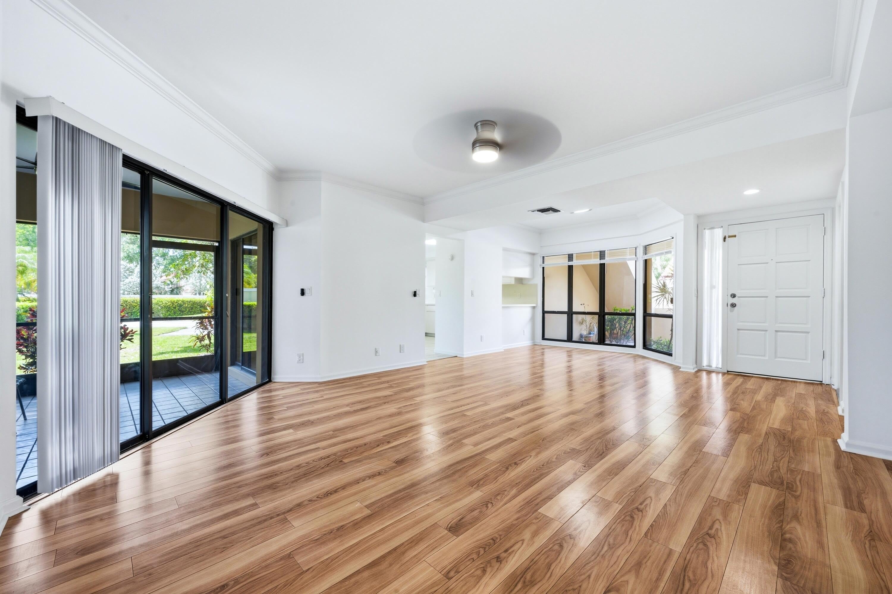 101 Waterview Drive – photo 3