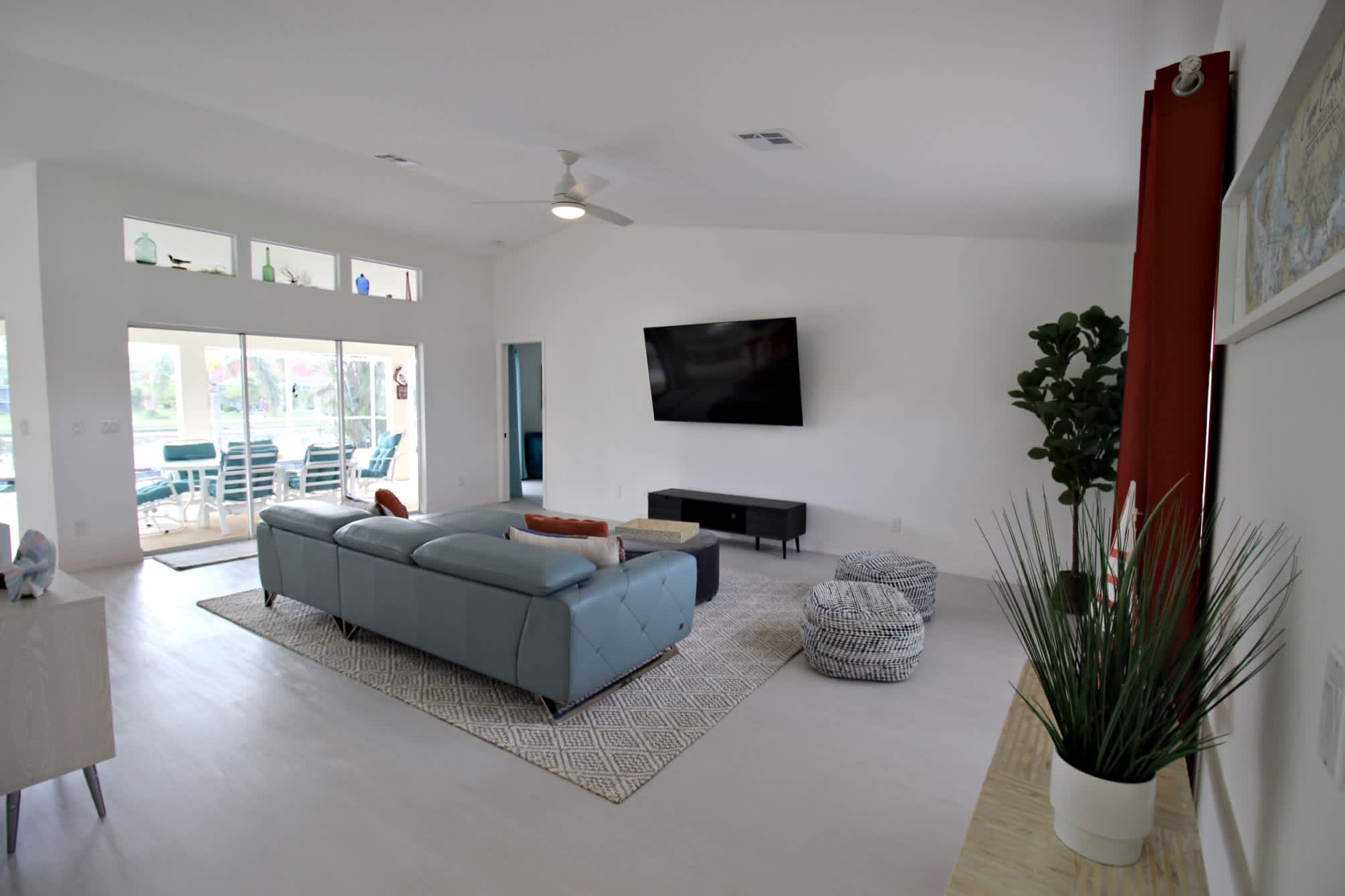 138 Se 20Th St – photo 2