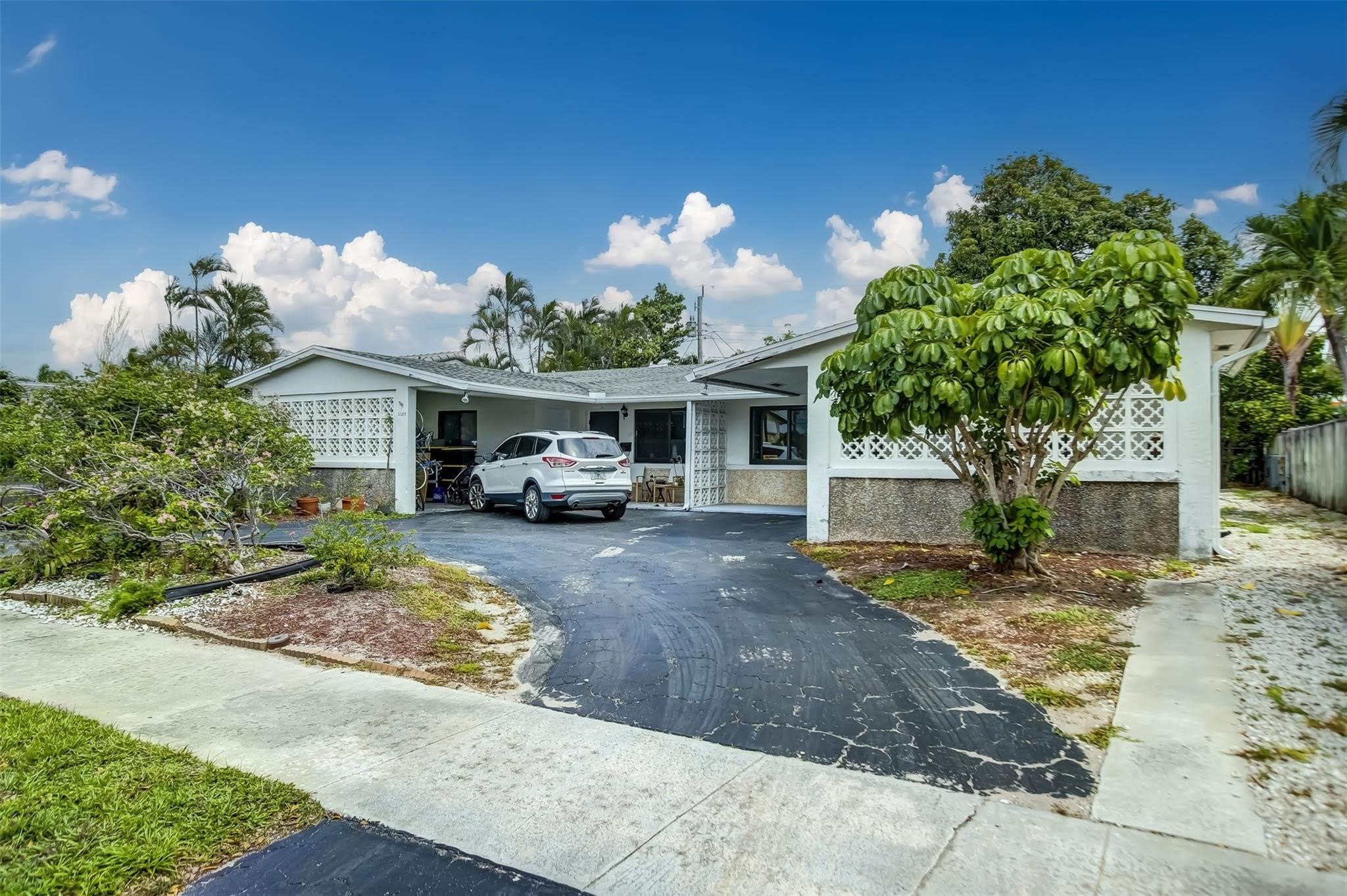 2155 NE 56th Court – photo 4