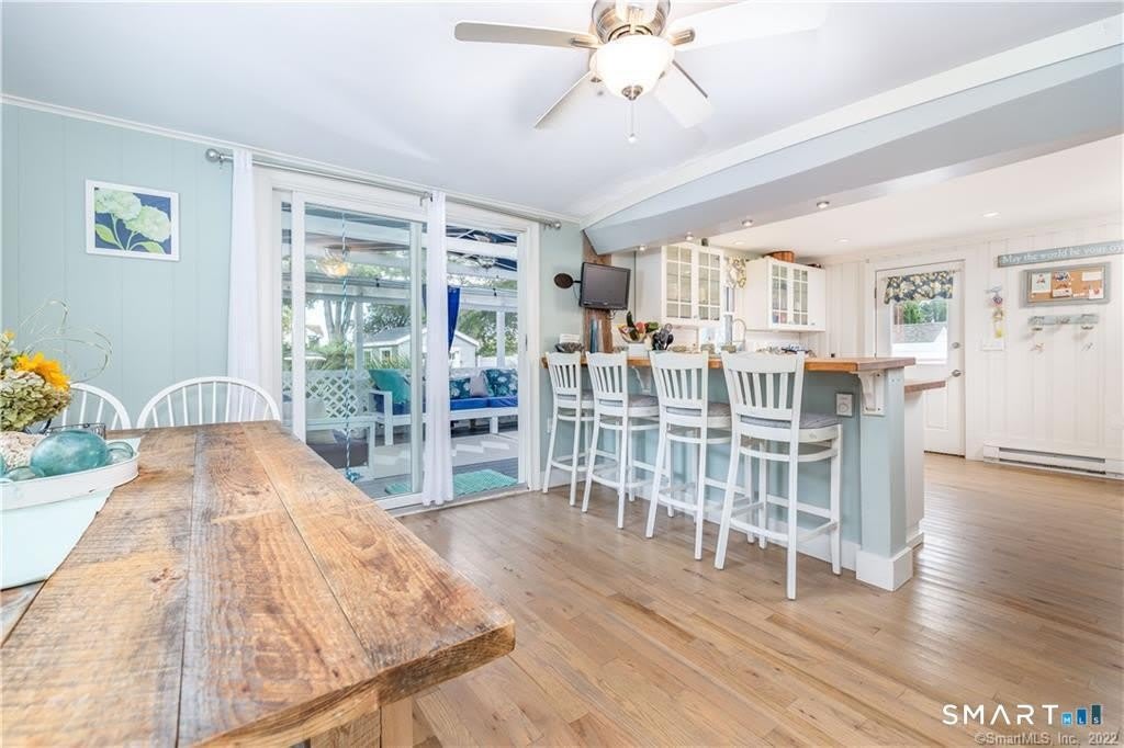 4 Elinor Road – photo 2