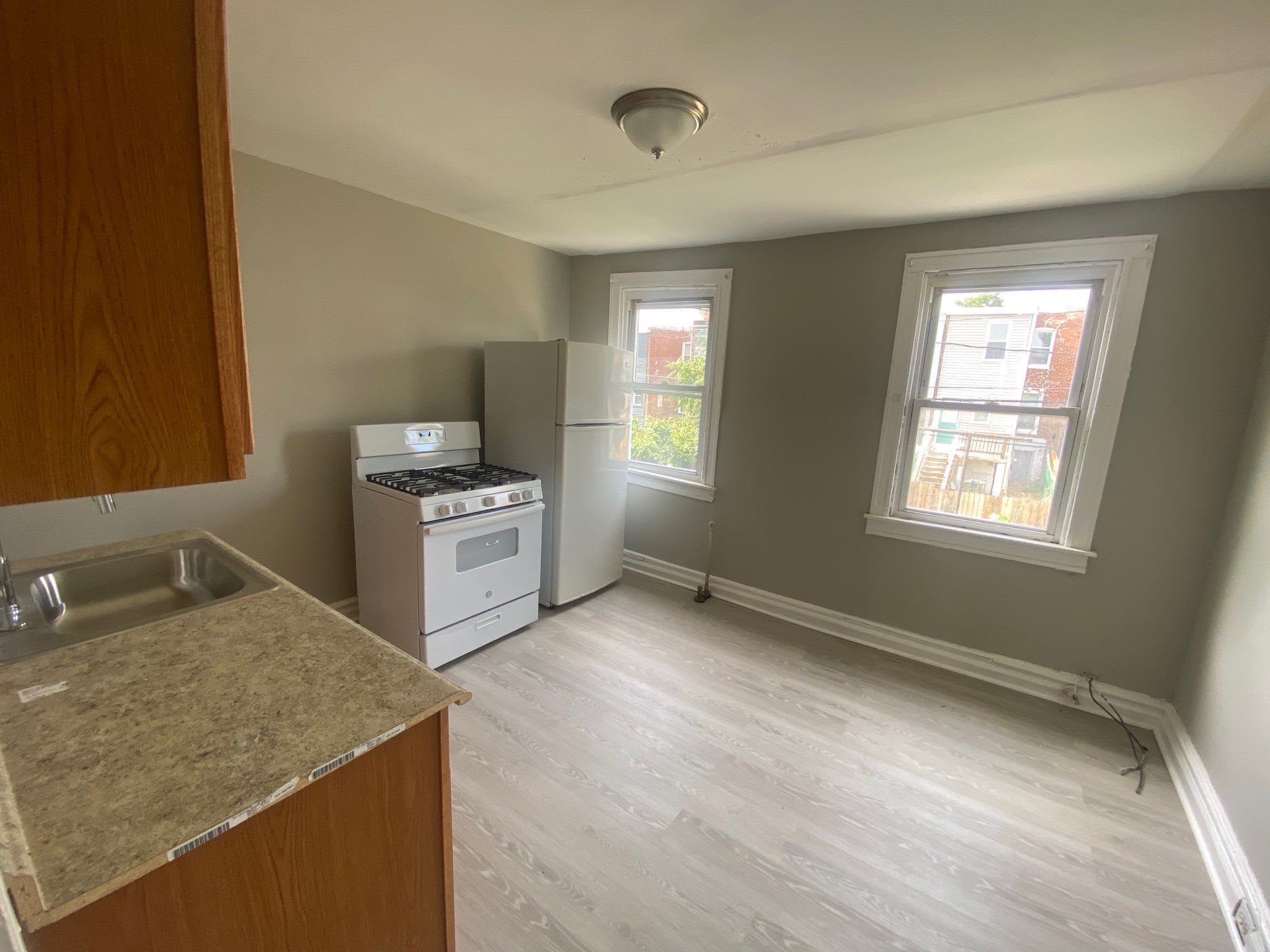 2726 Beryl Ave – photo 5