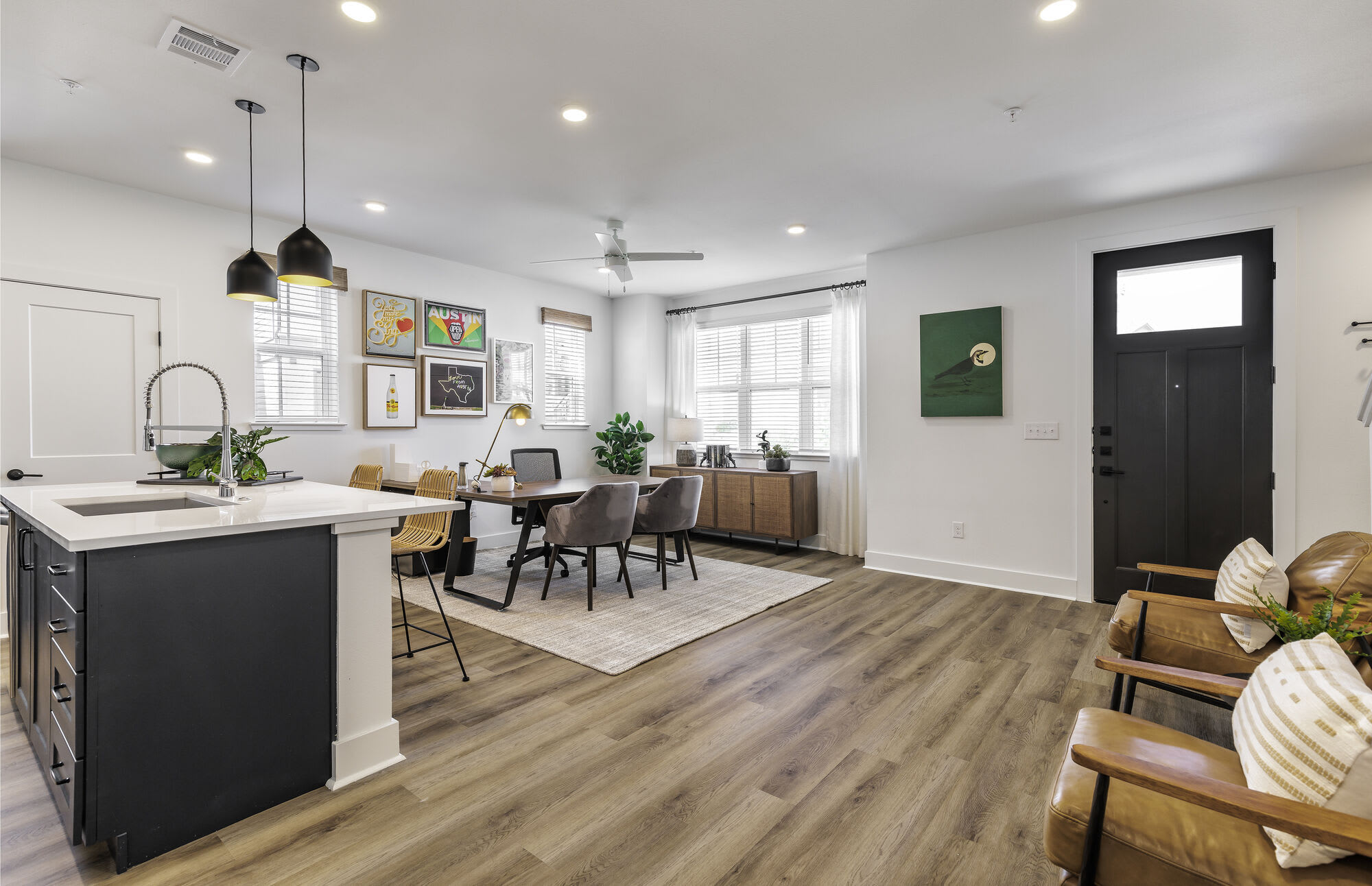 Escalon Townhomes – photo 4