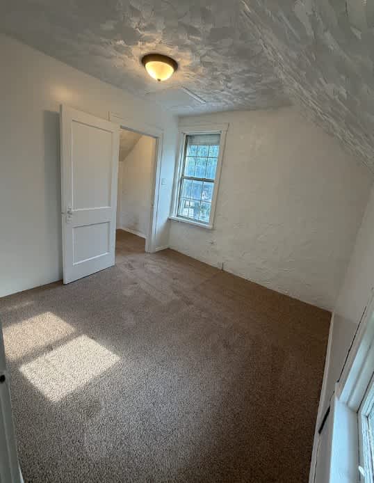 669 McKinley Avenue – photo 4