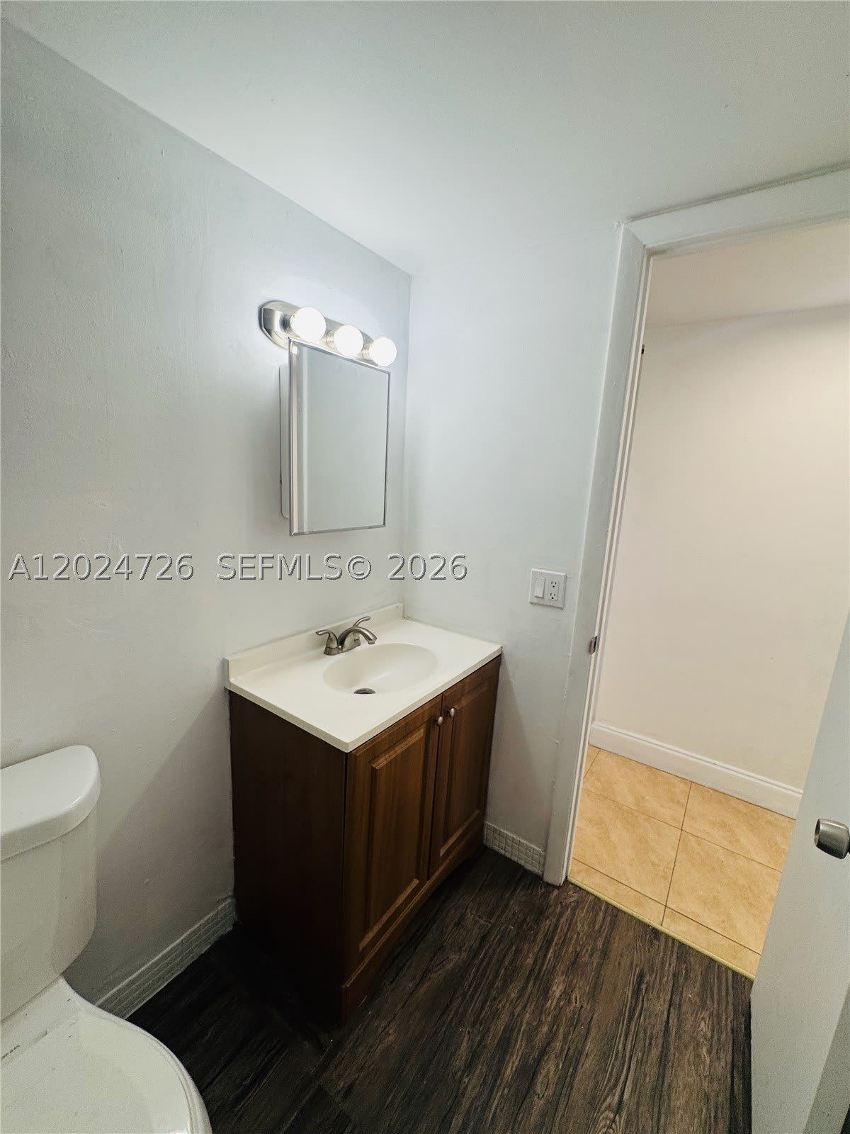 486 NW 165th St Rd – photo 5