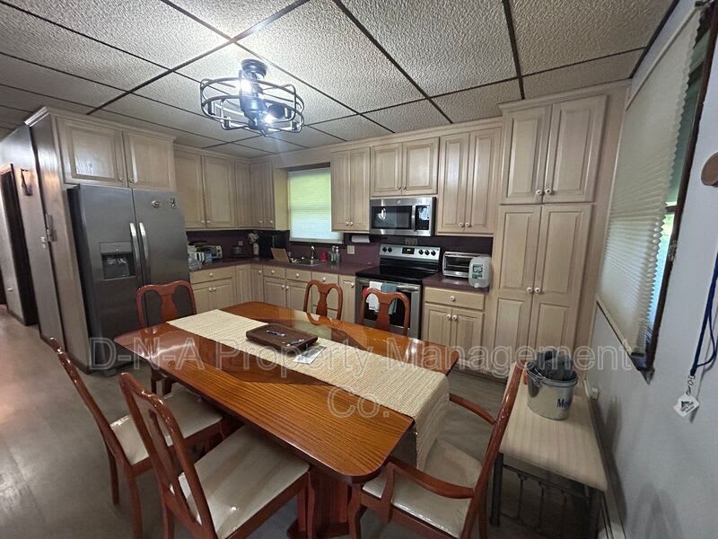 1228 Allegheny Dr – photo 3