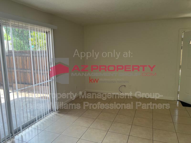 6033 W Golden Ln – photo 5
