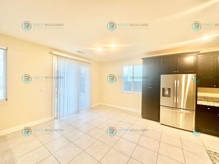 2098 Bishop Pine Street – photo 4