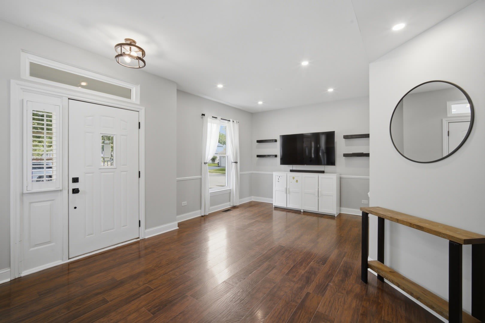 843 Newbury Court – photo 2