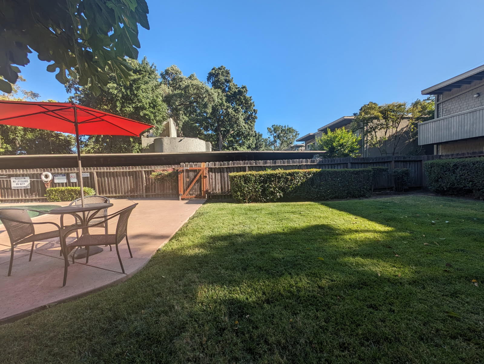 5 Mile House – photo 3