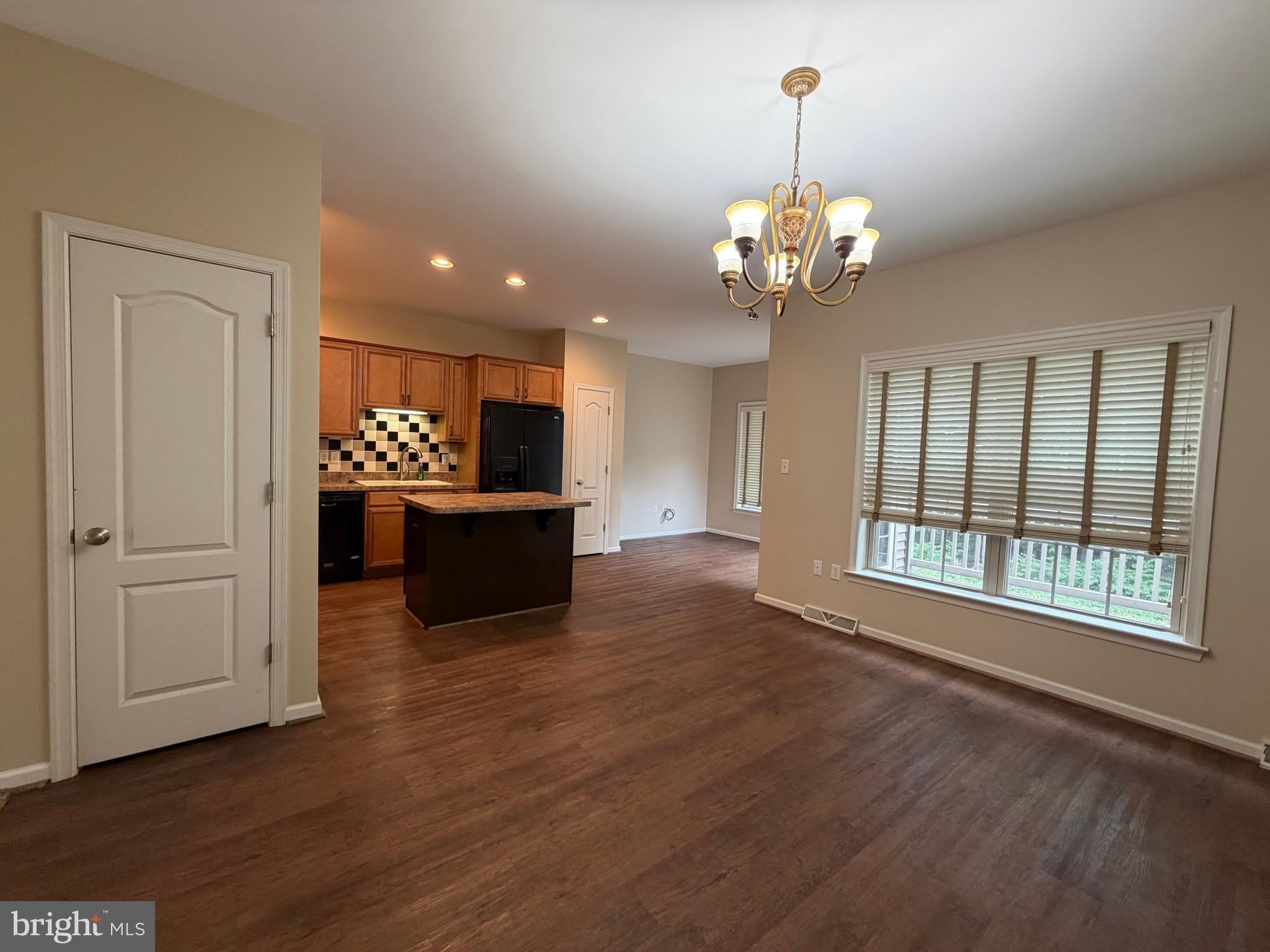 6312 CREEKBEND Drive – photo 5