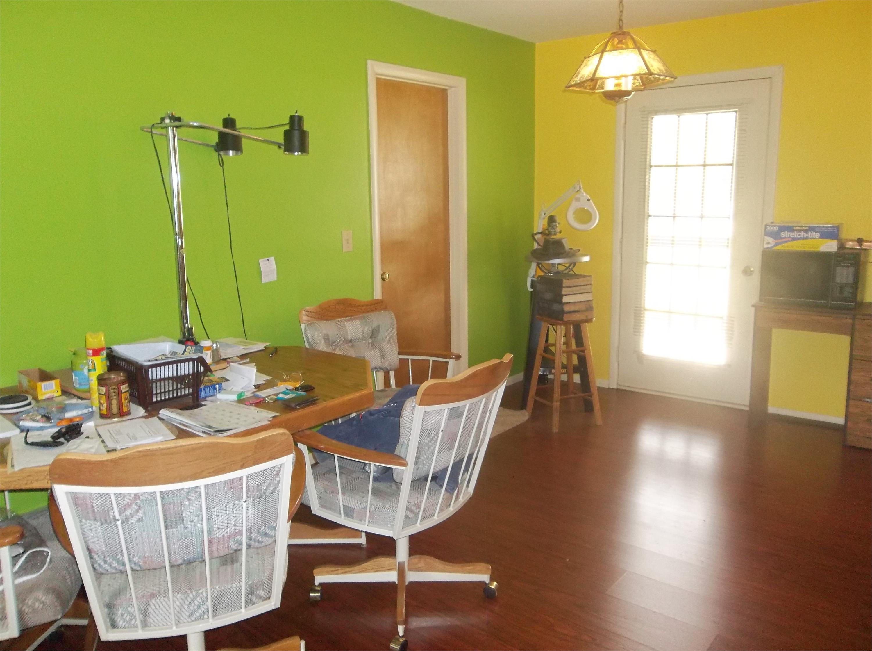 4924 N. Spring Dr – photo 2