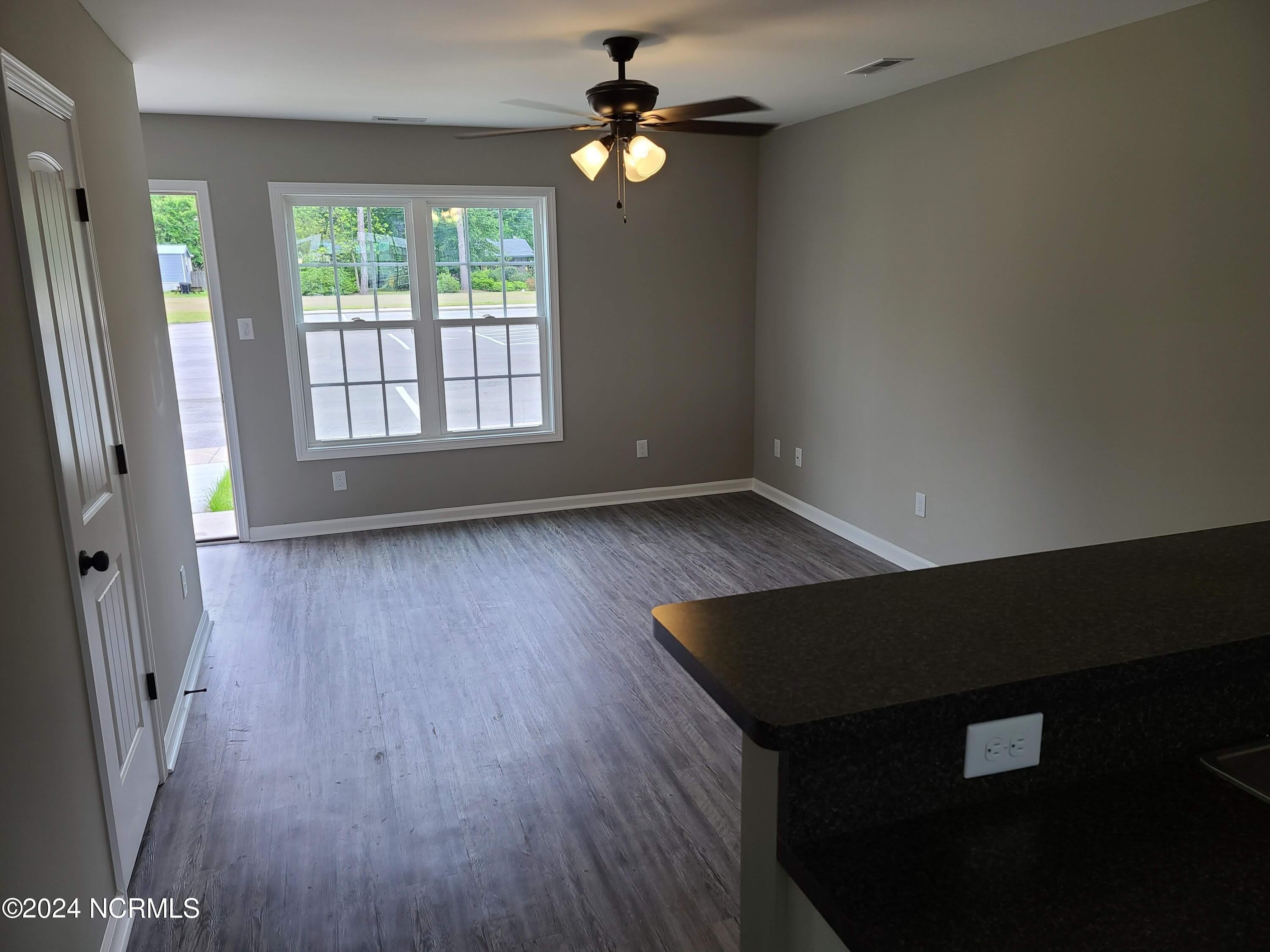 121 Cornerstone Drive – photo 2