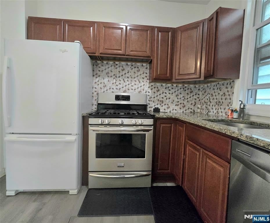 24 Harrison Place – photo 4