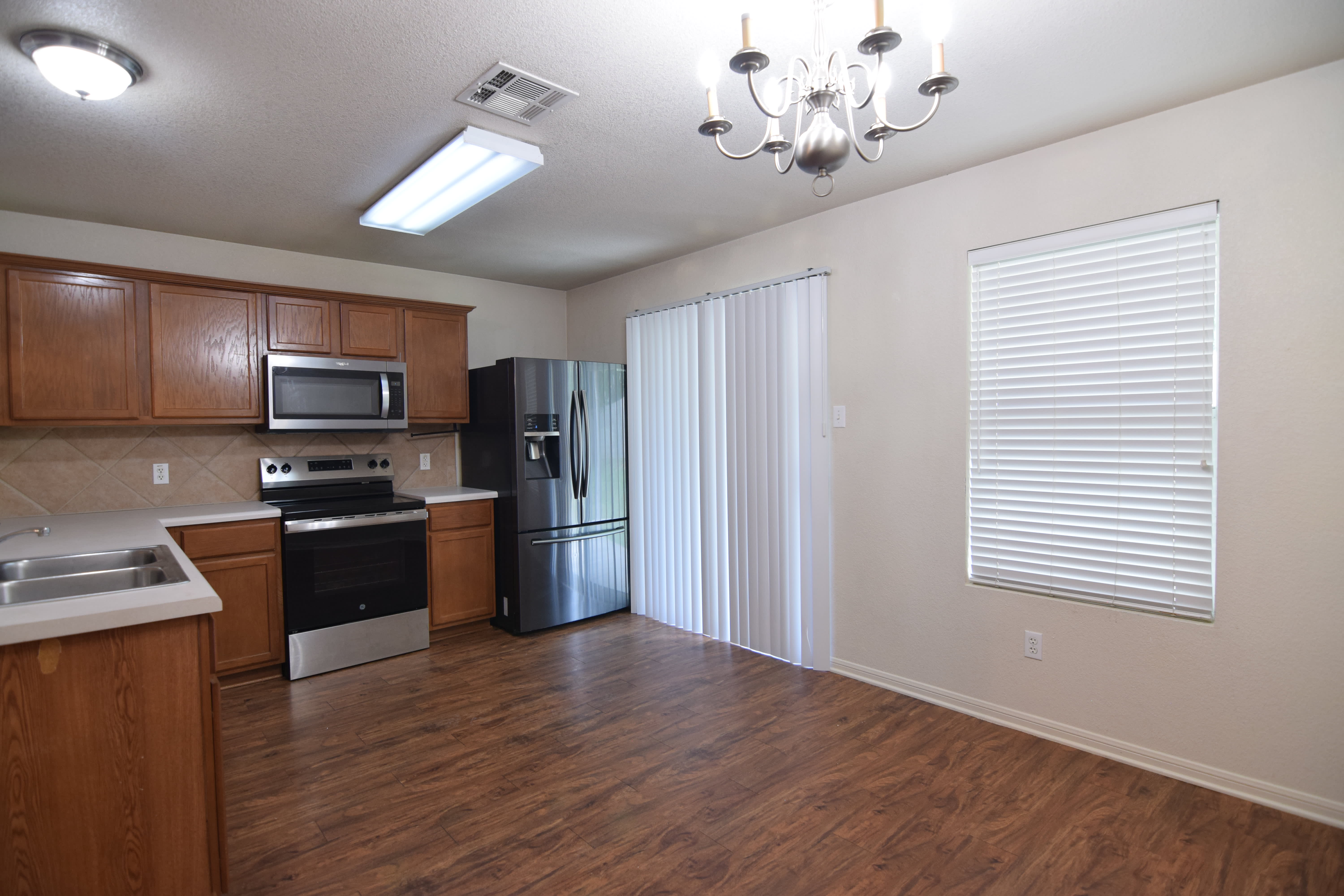 5419 Southern Crossing Dr – photo 5
