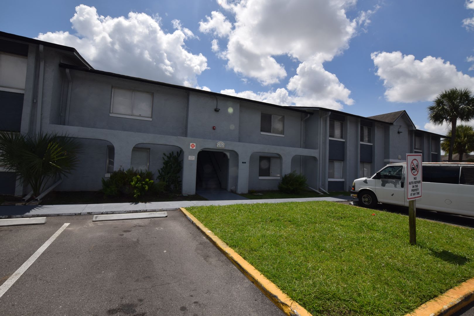 1 Bedroom, 1 Bath Condo For Rent at 4703 Texas Avenue South #A Orlando, FL 32839 – photo 4