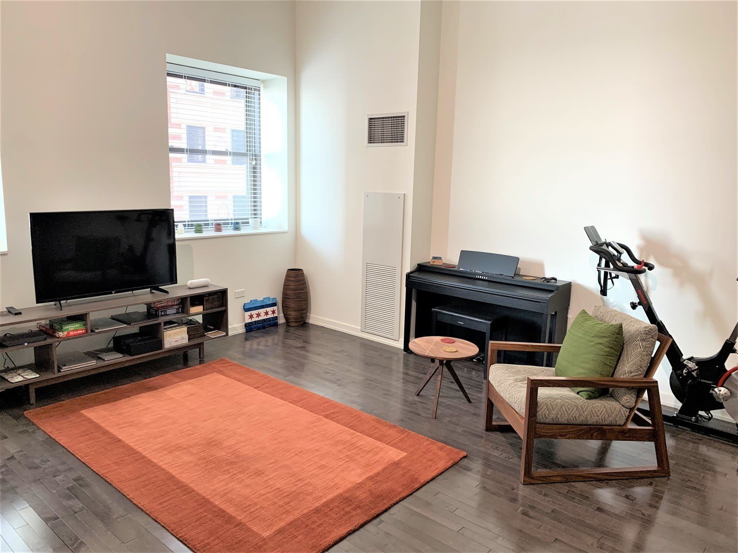 6 N MICHIGAN Avenue – photo 4