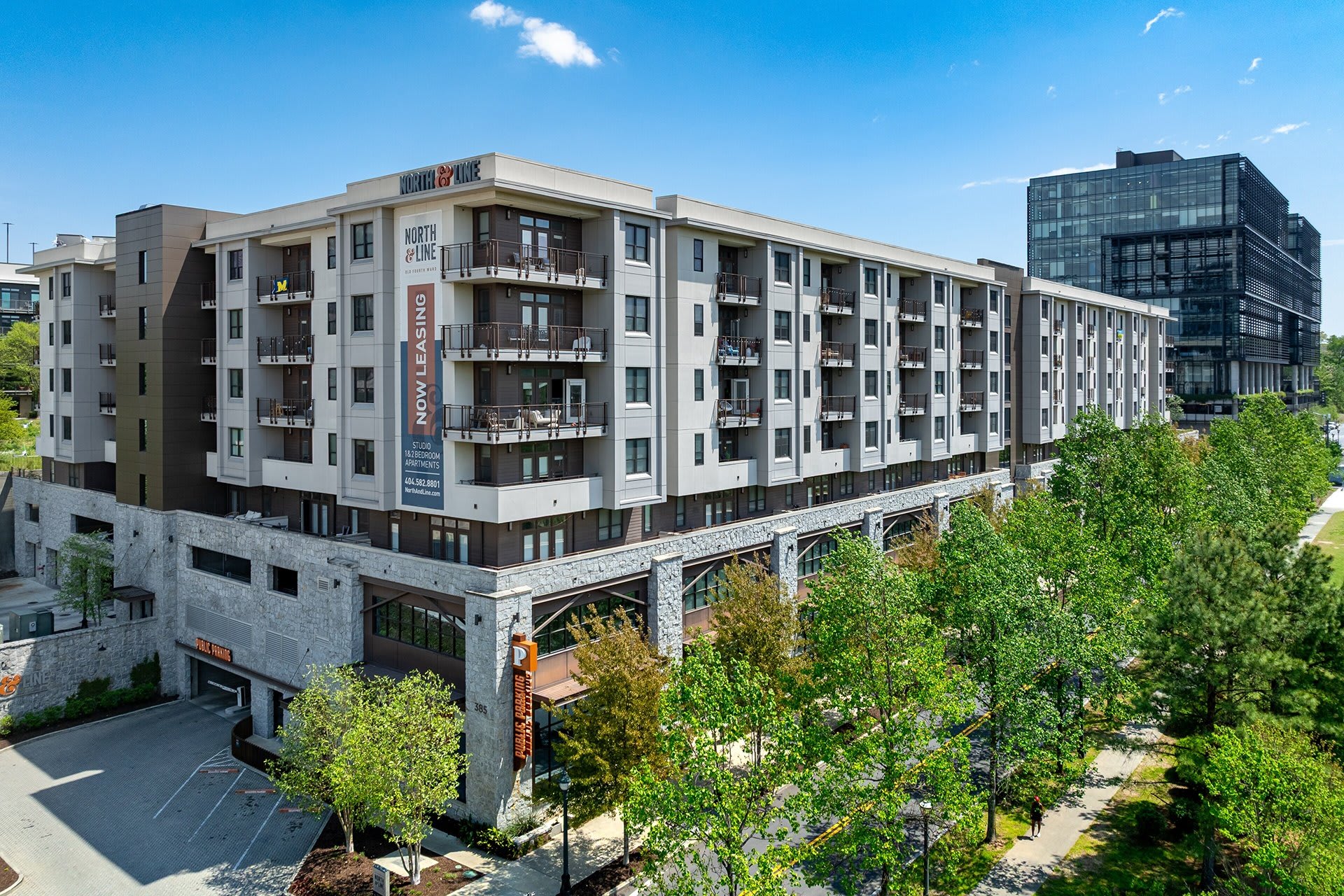 North and Line Apartments – photo 2