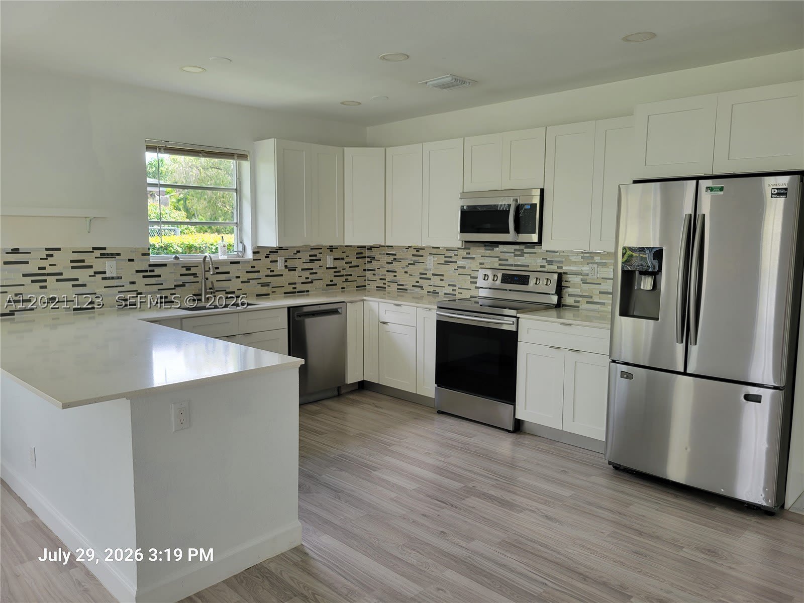 13220 SW 99th Pl – photo 4