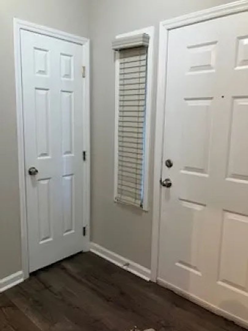 Room In 2 Bedroom Home At Winterpointe Ln – photo 4