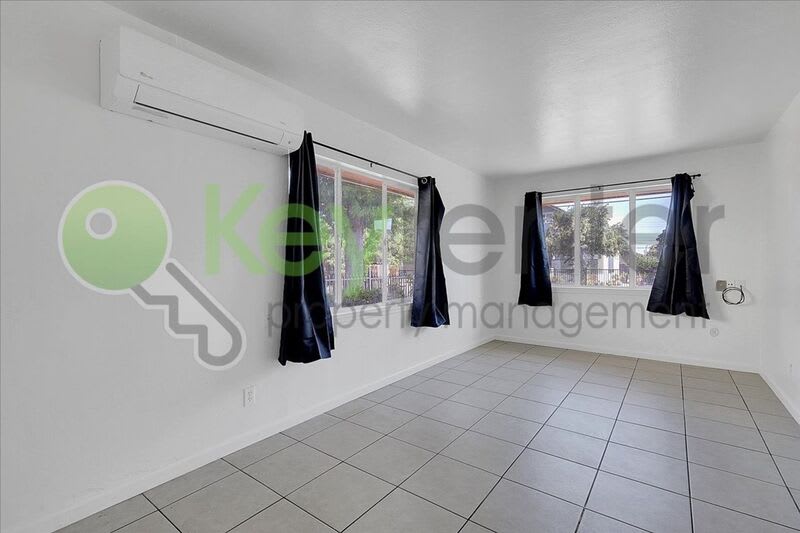 4806 Yosemite Avenue – photo 5