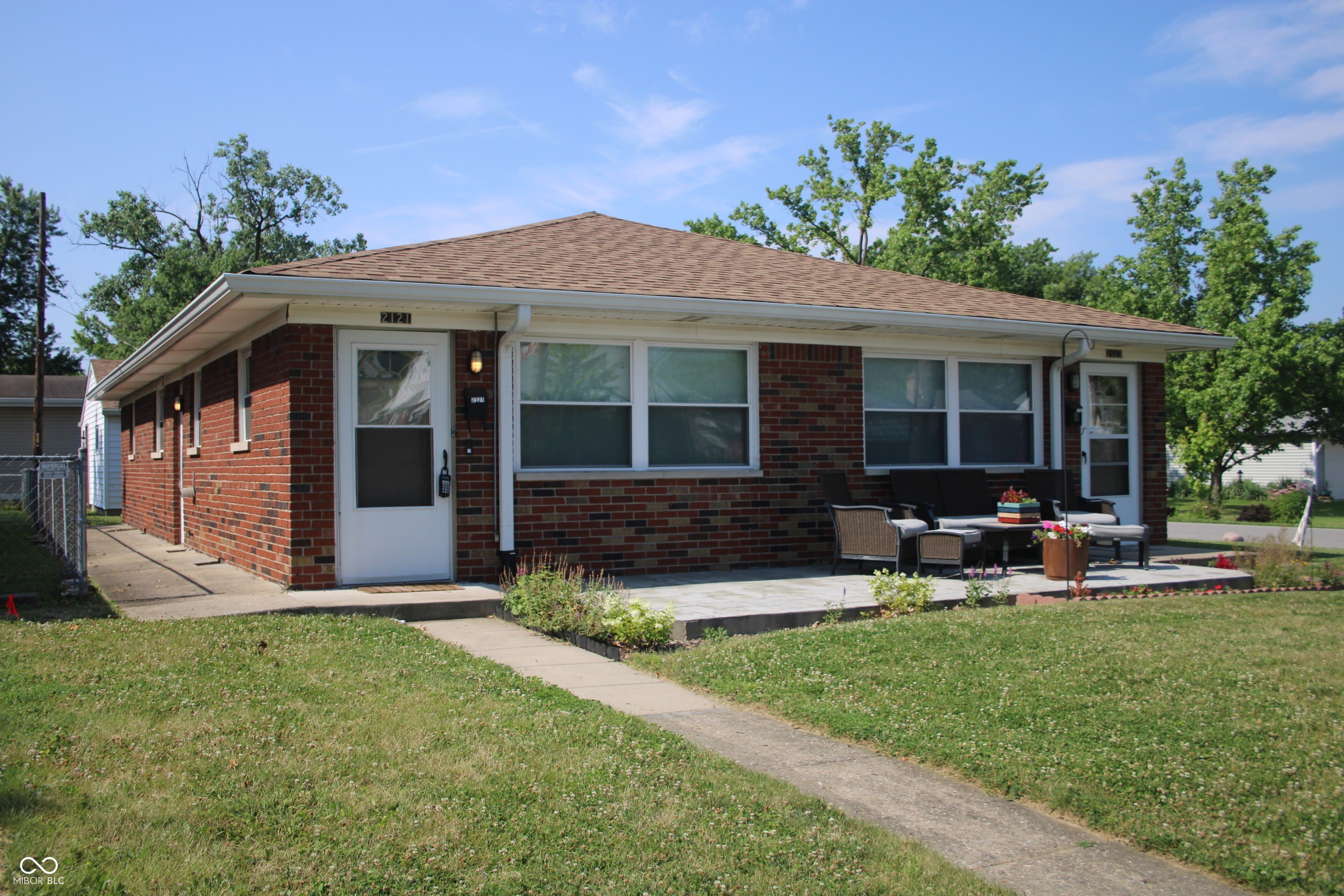 2121 Main Street – photo 3