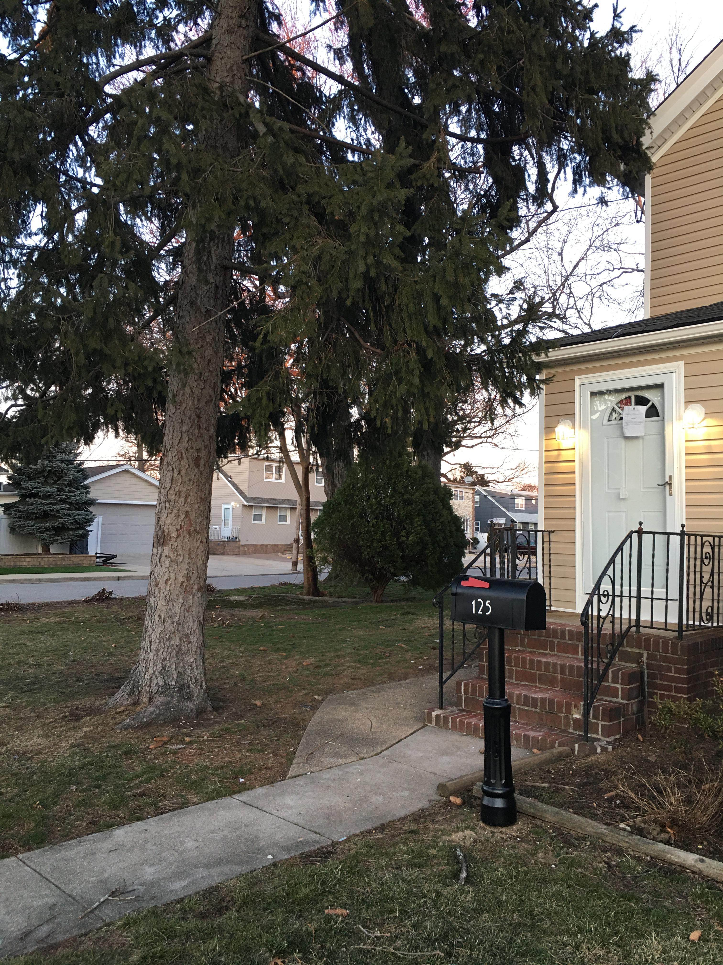125 East Ave – photo 4