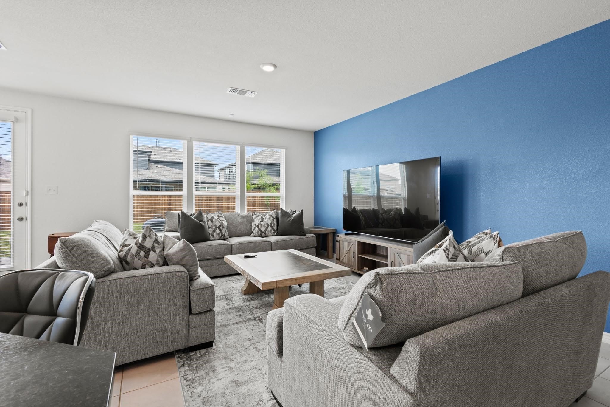 925 West Drive – photo 5