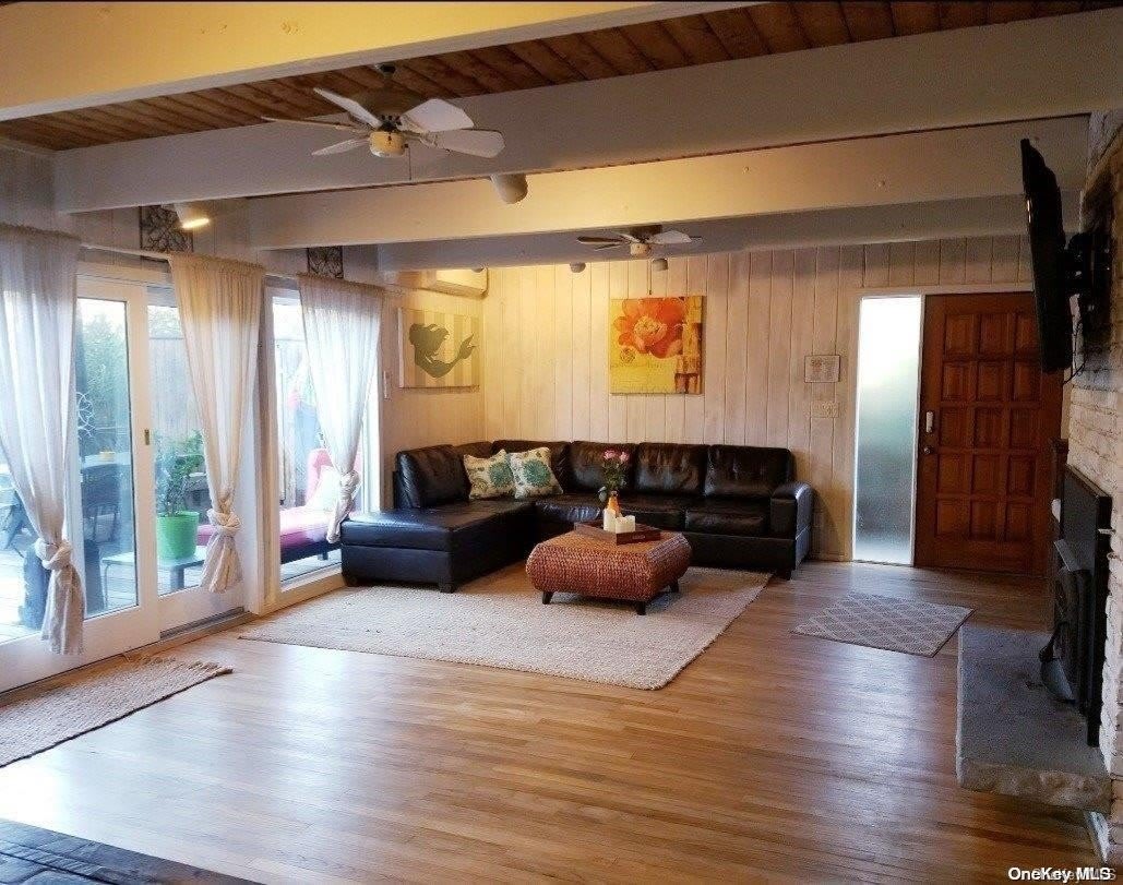 17 Bungalow Walk – photo 2