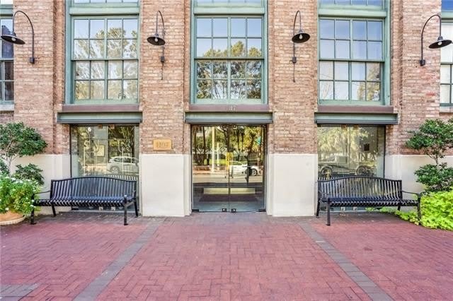 1107 S PETERS Street – photo 3