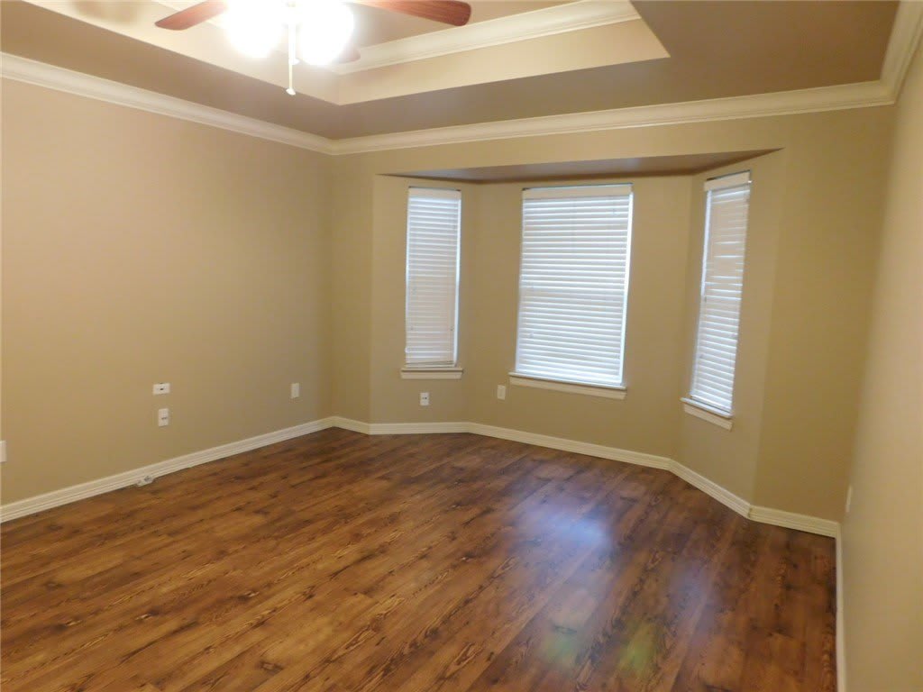 910 SW Cheyenne Drive – photo 5