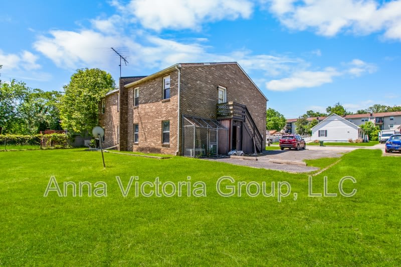 5307 Valiquet Avenue – photo 5