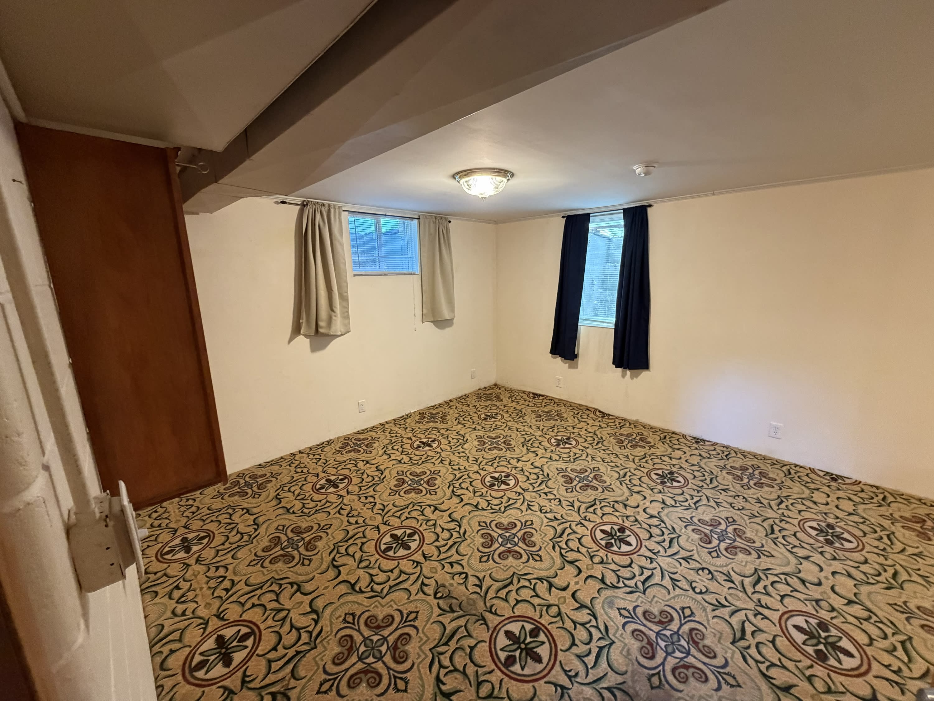 3340 Hillside Street – photo 1