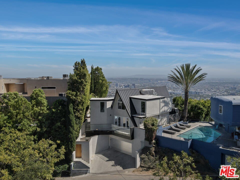 8460 Cole Crest Dr – photo 4