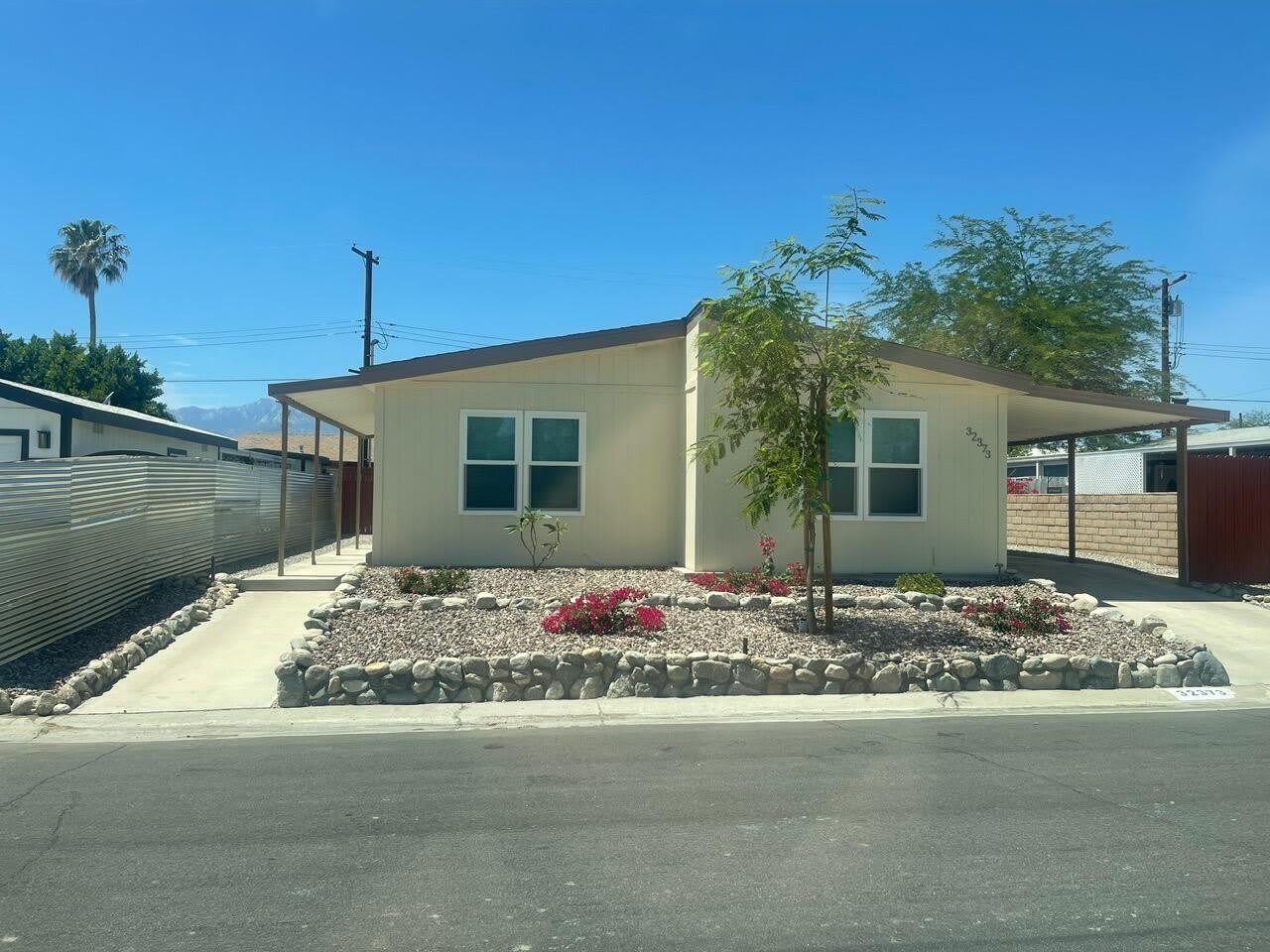 32373 Chiricahua Drive – photo 1
