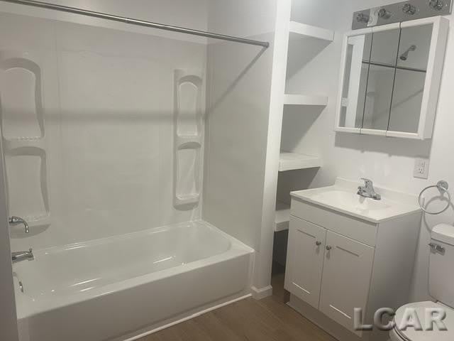 445 W Maumee Street – photo 4