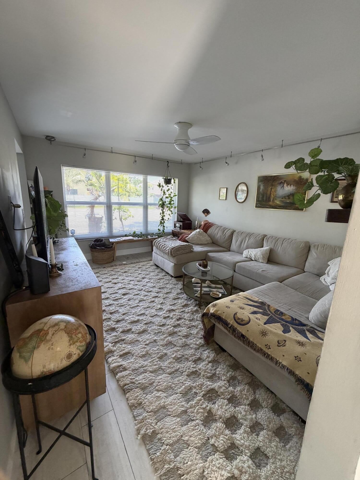 806 NW 41st Court – photo 5