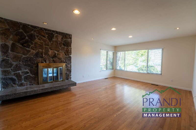 20 Portola Ave – photo 4