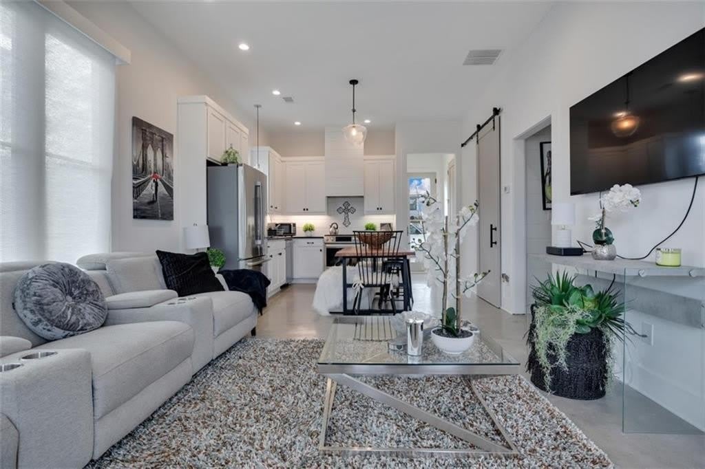 115 Central Avenue – photo 3