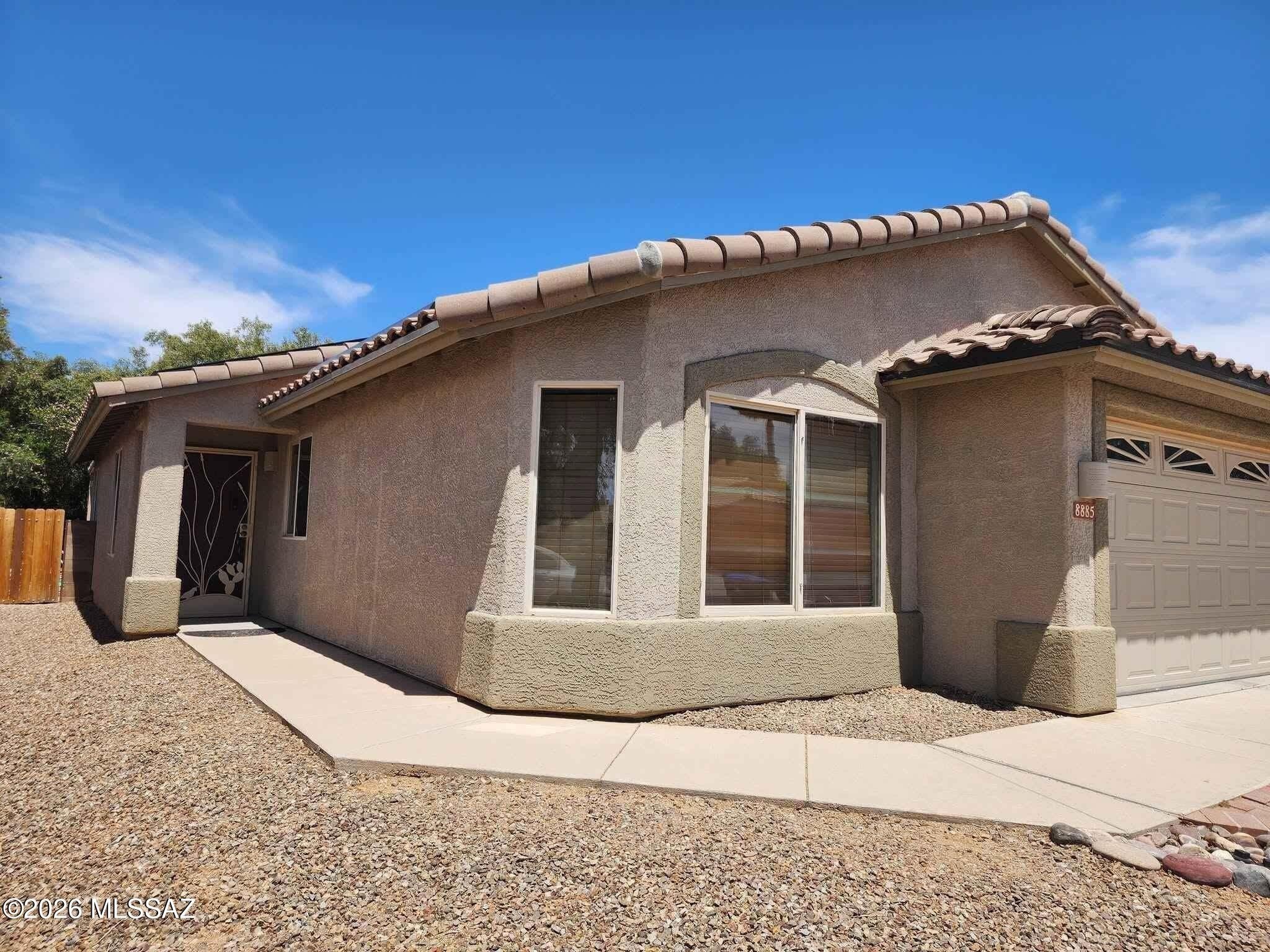 8885 N Majestic Mountain Drive – photo 2