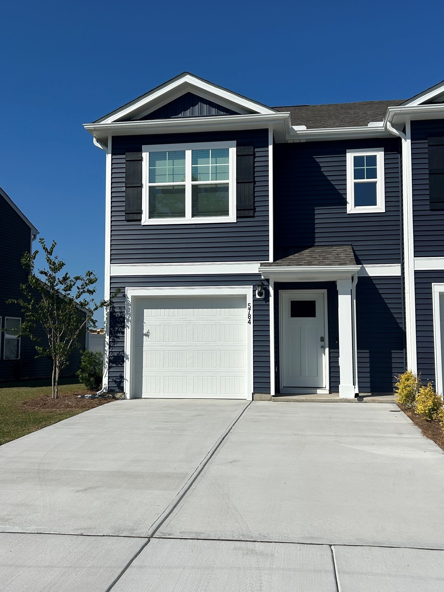 Brand new townhome in Leland! – photo 2