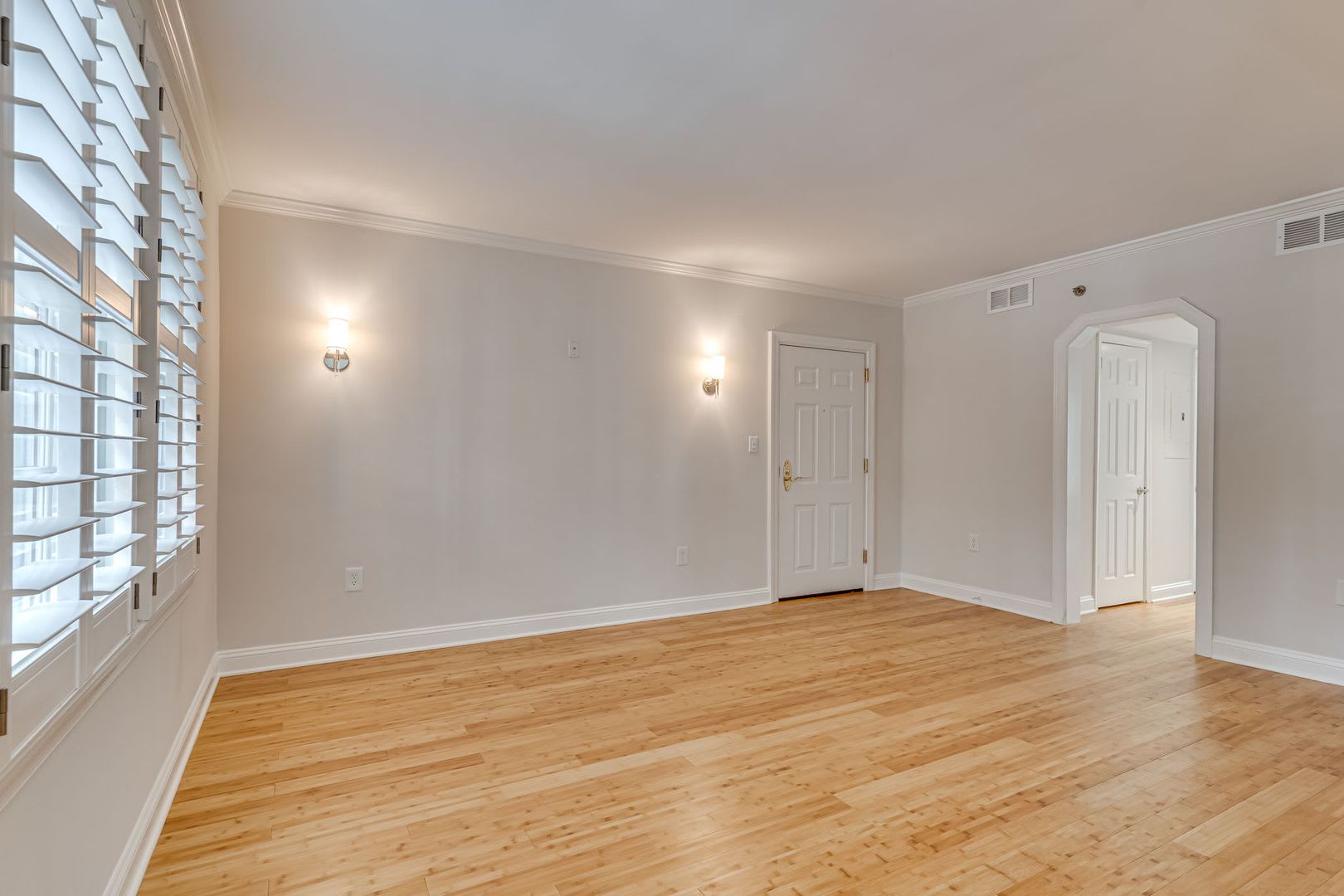 Comfy Condo in Old Town North Alexandria – photo 5