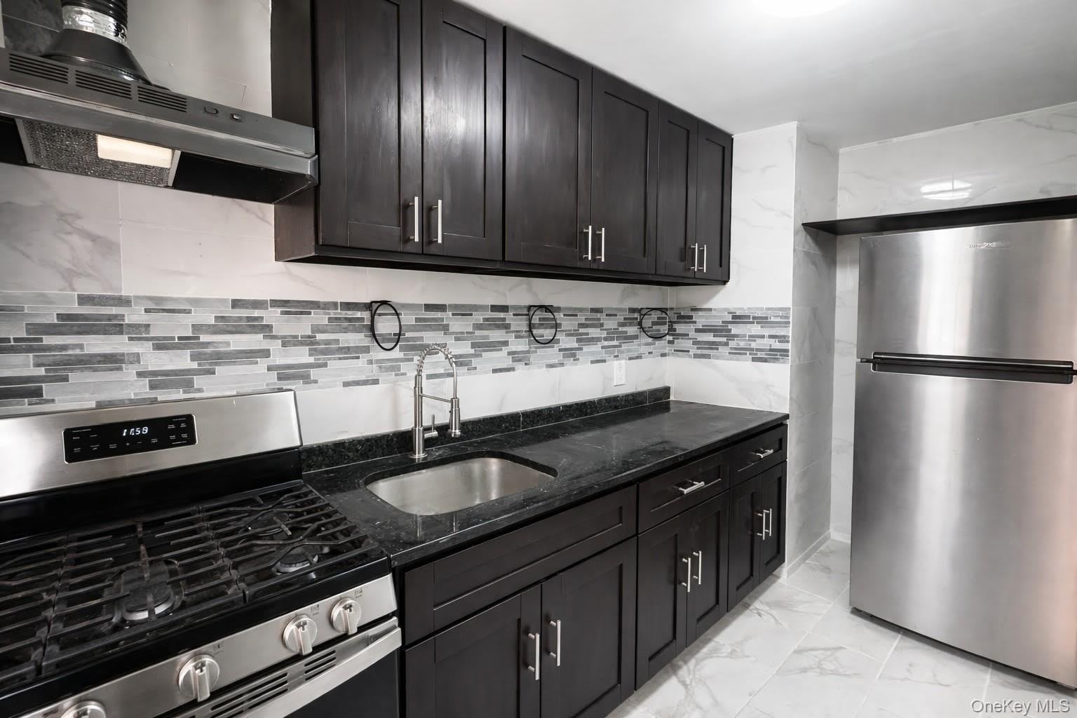 141 20 77 Road – photo 1