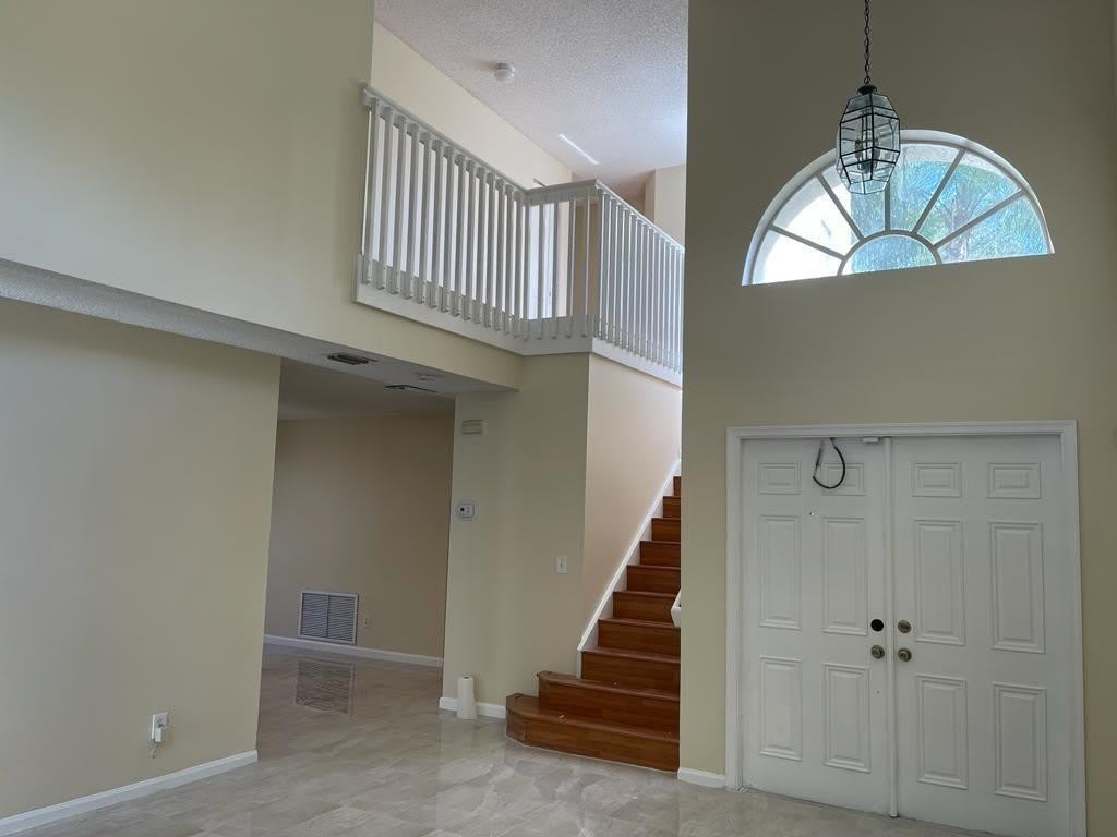 2348 SW 177th Avenue – photo 2