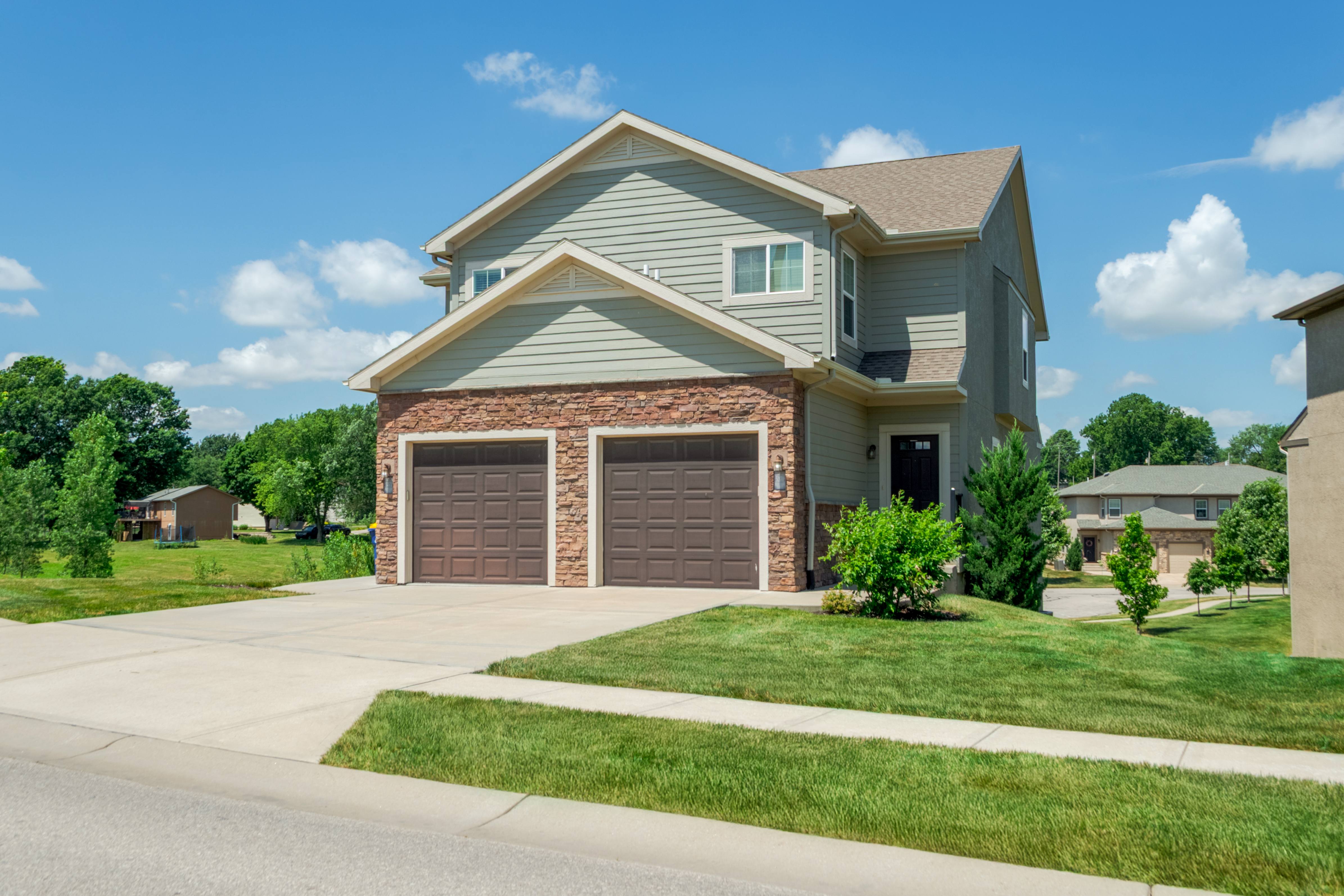 Prairie Pines Townhomes – photo 2